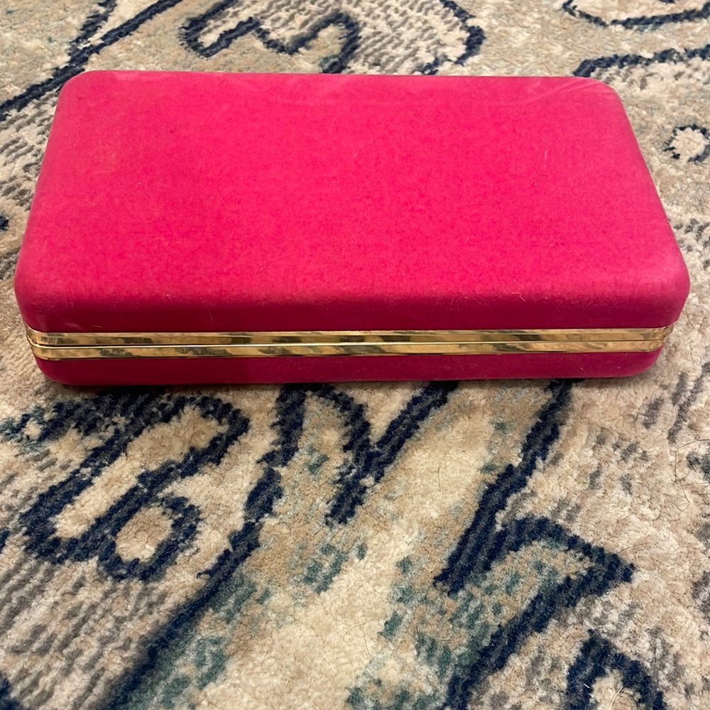 RARE VINTAGE Barbie Pink Velvet Clamshell Jewelry Box, Rings,Earrings, 3 pouches